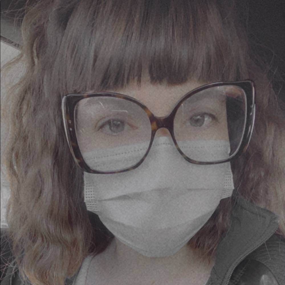 Meet your Posher, Stacy